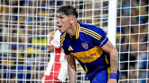 ¿Juega Palacios? Qué canal transmite el partido de Boca vs Racing.