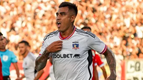 Darío Lezcano con la camiseta de Colo Colo.