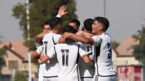 Jugadores de Colo Colo salen a préstamo a la Segunda División.