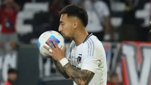 Esteban Paredes analiza el presente de Colo Colo y aconseja a Javier Correa.