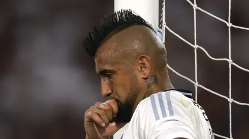 Efecto colateral que afectaría a Vidal con posible suspensión de partido.