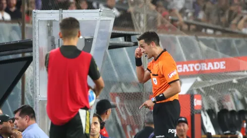 ¡Fin a la polémica! Liberan audios del VAR del penal a Colo Colo.