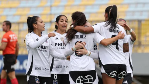 Colo Colo femenino sólo sabe de goleadas apabullando a Everton.