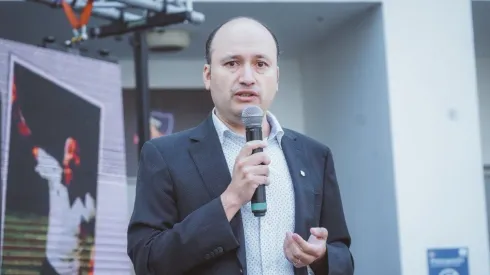 Edmundo Valladares asumió la presidencia del CSD Colo Colo