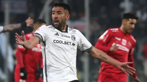 Otro ángulo: el video que aclara el gol de Mauricio Isla por Colo Colo en Copa Libertadores.
