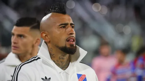 El emotivo mensaje de Arturo Vidal tras la tragedia en Colo Colo y el homenaje de Fortaleza.