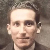 ¡Gran homenaje al fundador! Colo Colo inaugura la estatua de David Arellano en el Monumental