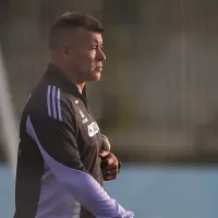 El día después del golpe: Colo Colo entrenó en medio del drama por la inminente salida de Jorge Almirón