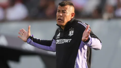 CSD Colo Colo exige rol clave al futuro reemplazante de Almirón.