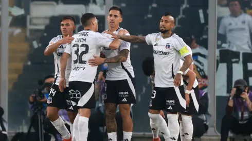 Despierta el goleador: Javier Correa marca el empate entre Colo Colo vs Unión Española.