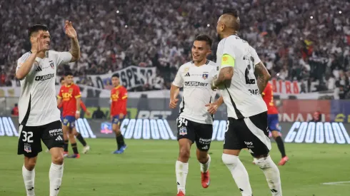 Los goles de Vicente Pizarro y Arturo Vidal que dan vuelta el Colo Colo vs Unión Española.