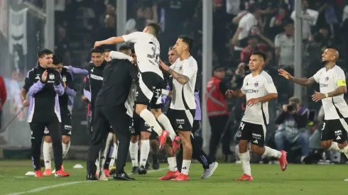 Jorge Almirón celebra un regreso en Colo Colo.