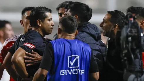 En Unión La Calera estallan contra el arbitraje tras caer ante Colo Colo.