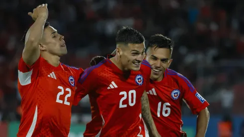 Aseguran que club italiano sigue de cerca a Cepeda y Pizarro.