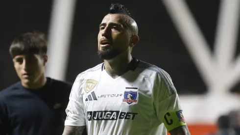 Entorno de Arturo Vidal le responde a Guarello por supuesta rebeldía en Colo Colo.