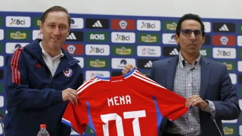 Los problemas en la Roja por encontrar DT interino.