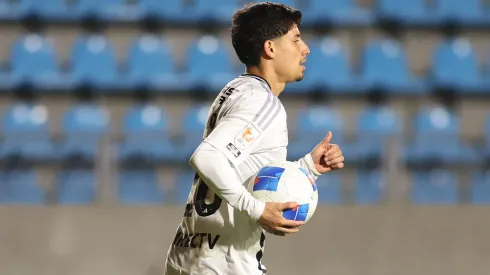 Alexander Oroz volvió a jugar en Colo Colo