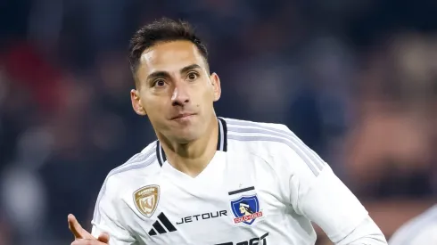 Javier Correa debe cuidarse mucho en Colo Colo.