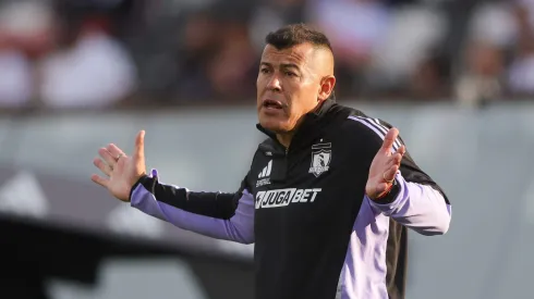Jorge Almirón está firme en Colo Colo.