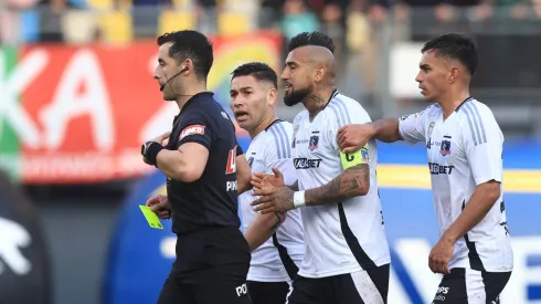 Arturo Vidal recibió dos fechas de sanción en Colo Colo.
