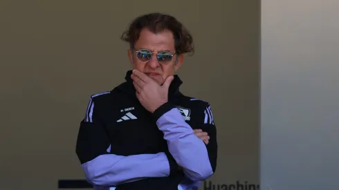 La defensa de Mosa por polémicas y cuestionadas vacaciones en Colo Colo.