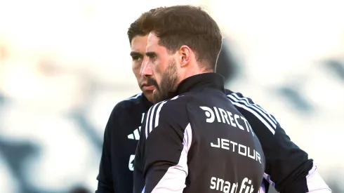 Jorge Almirón sorprende y elige al arquero de Colo Colo ante Universidad de Chile.
