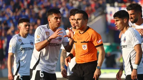 Nota 1: el resumen de todos los errores de Piero Maza en el partido de Colo Colo vs la U.