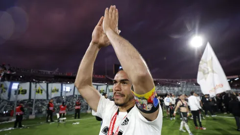 “No llego a…”: El detalle que resaltó Suazo para ser capitán de Colo Colo.