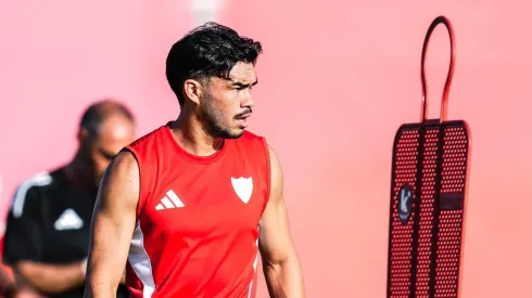 ¿Juega Suazo? Qué canal transmite el partido del Sevilla vs Sunderland.