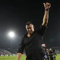 Mosa confirma la salida de Jorge Almirón de Colo Colo: hoy se despedirá de los jugadores