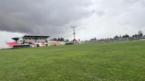 Así esta la cancha de La Cisterna para partido de Colo Colo vs Palestino.