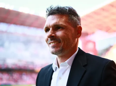 Llega a las 5.30 AM, trabaja con jóvenes y hoy suma fuerza para ser el DT de Colo Colo