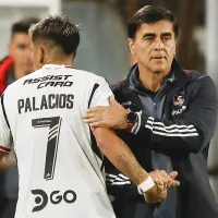 Gustavo Quinteros defiende con todo a Carlos Palacios de fuertes críticas en Argentina