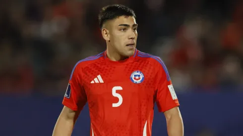 Nicolás Suárez fue titular en el debut de la Roja en el Mundial Sub 20.