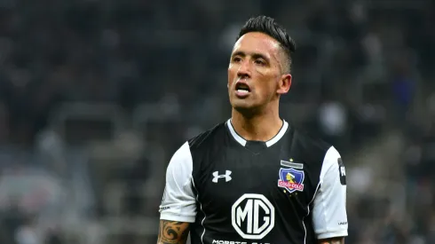 Lucas Barrios comienza su carrera como DT.