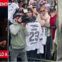 Con Arturo Vidal a la cabeza: Colo Colo llega a Puerto Montt y desata la locura