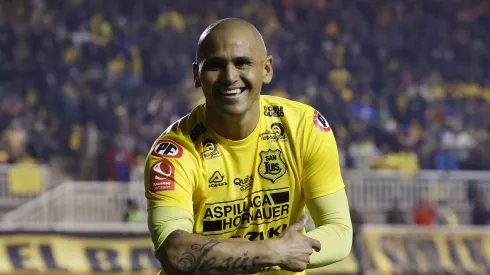 Humberto Suazo dice adiós al fútbol.