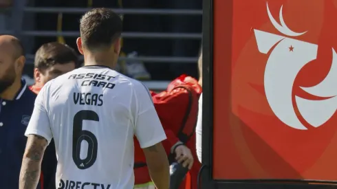 Fernando Ortiz reacciona a la expulsión de Sebastián Vegas en el empate ante Deportes Limache.