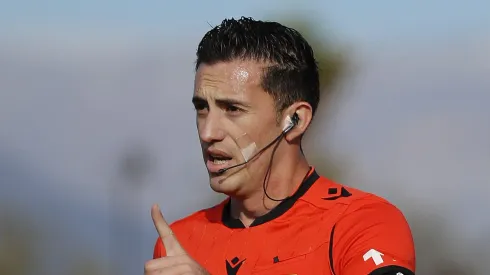 ANFP designa árbitros para partido de Colo Colo vs Ñublense.