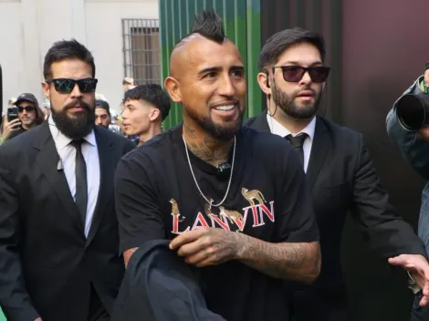 El aplaudido gesto que tuvo Vidal con un pequeño hincha de la U