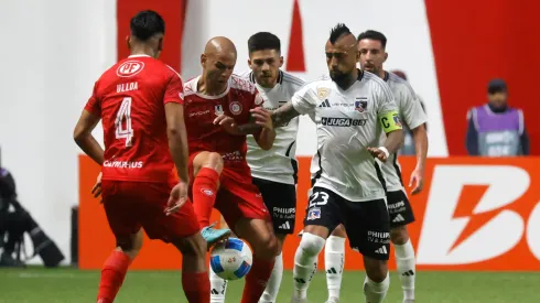 ¿A qué hora juegan Colo Colo vs Unión La Calera y qué canal transmite la Liga de Primera?