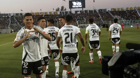 Colo Colo sigue celebrando en la Liga de Primera.