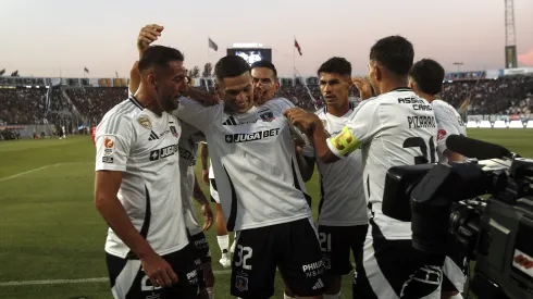 La particular reacción en cancha y pasó colada en golazo de Cepeda.
