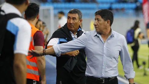 Es histórico de Colo Colo, la rompe con campaña deportiva y se luce con talla en griego.
