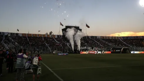 Hinchas de Colo Colo agotan las entradas para el partido con Audax.