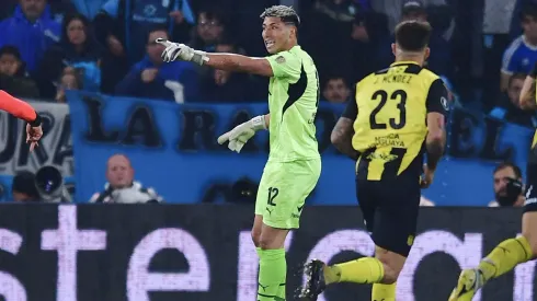 El duro traspié que sufrió Brayan Cortés en Peñarol.