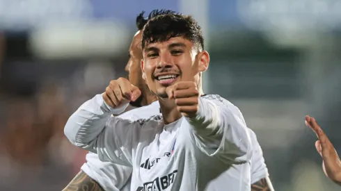 Alexander Oroz no sigue en Colo Colo.