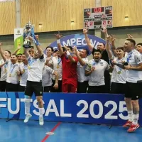 La particular celebración de Colo Colo Futsal tras ser campeón