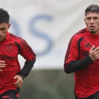 Vicente Pizarro y Alan Saldivia entrenan en Colo Colo mientras se definen sus traspasos