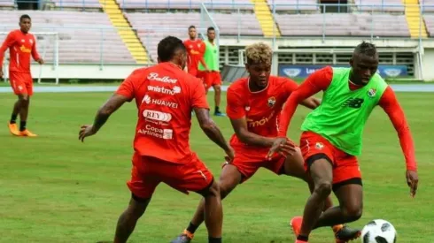 Panamá ensaya su 11 titular para enfrentar a Irlanda
